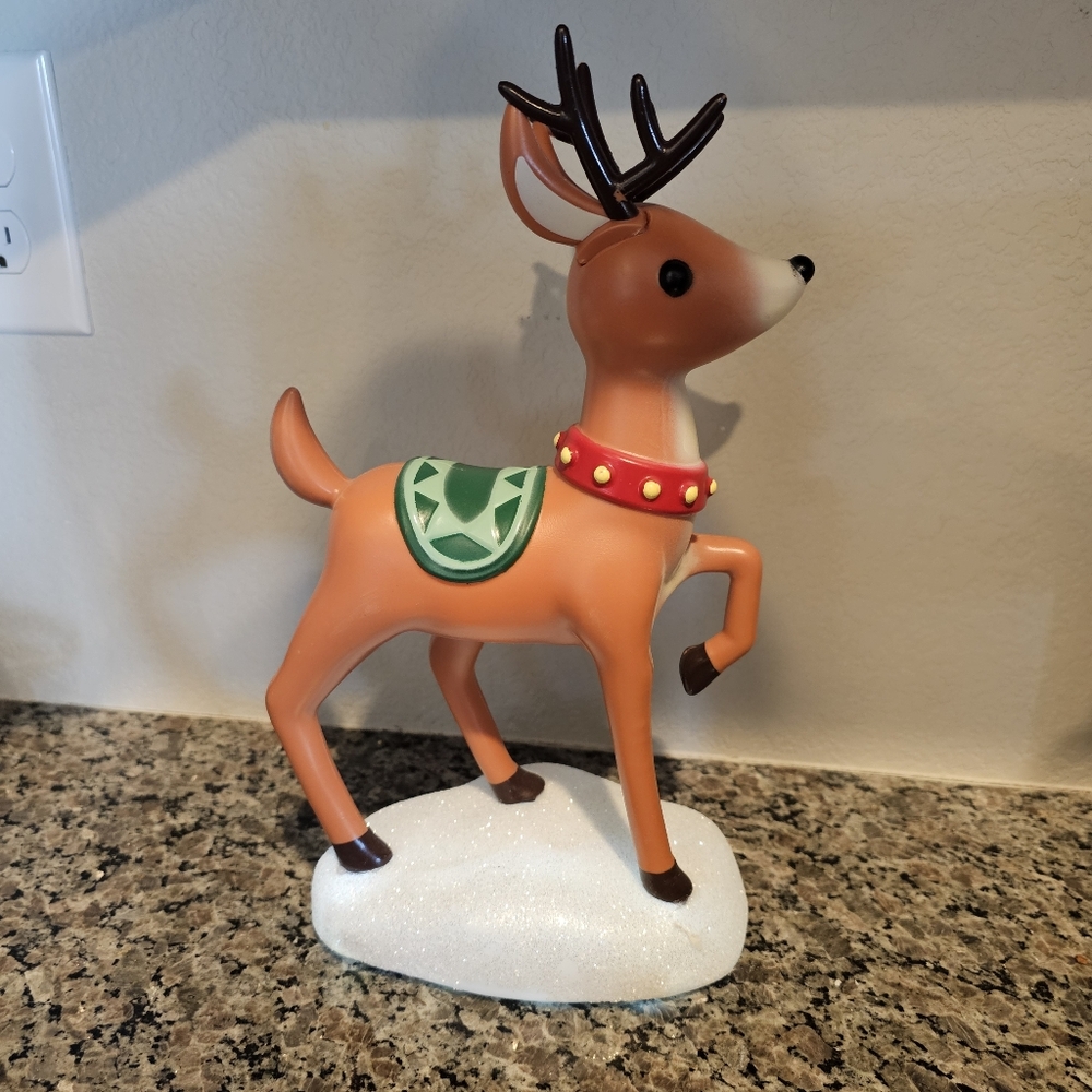 Target Wondershop Viral Reindeer Blowmold - Great Condition